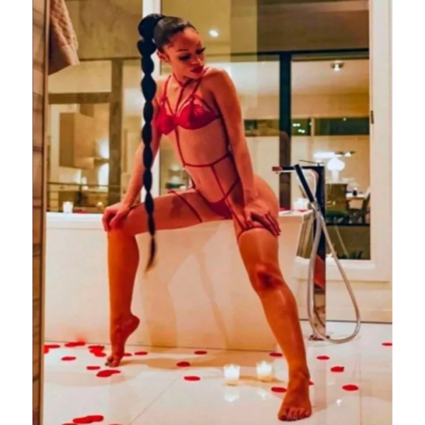 Lenceria Sexy Conjunto Liga Con Encaje Floral Y Gargantilla - Imagen 4