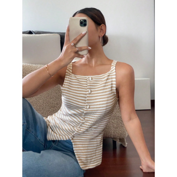 Blusa Elegante sin Mangas con Botones y Estampado a Rayas - Imagen 3